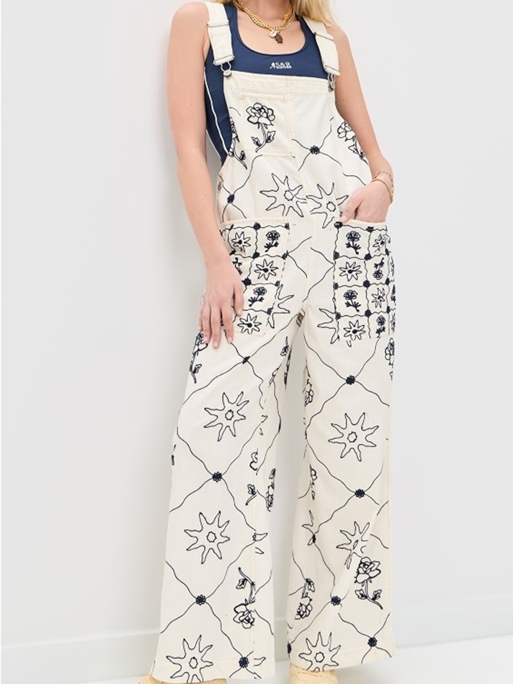 We The Free Rising Sun Toile Cream Navy Embroidered Straight Leg Boho Overalls S